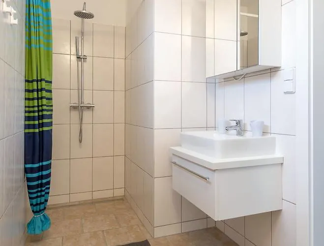 Wn 3* Wiener Neustadt